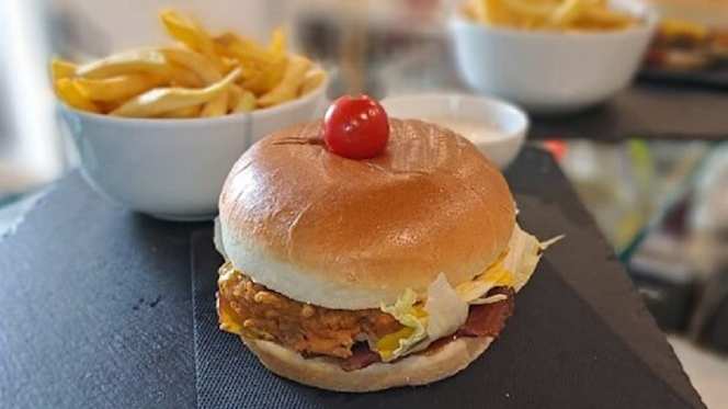 Ue Ue Lounge Club - 3