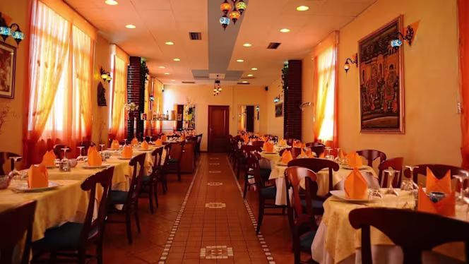 Zafran Ristorante Indiano - 2