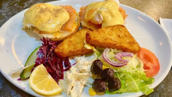 D&D Hill Cafe - Dagenham - 0