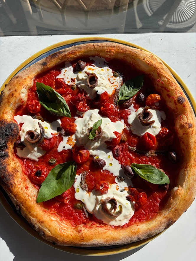 Vicino Cucina Italiana Pizzeria - 9