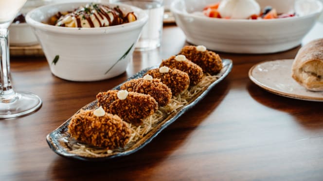 Los Olivos by Petunia - 3