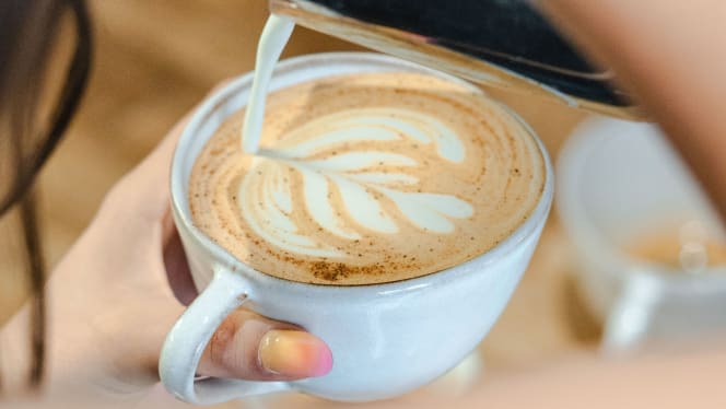 Peter Coffee Shop - 3