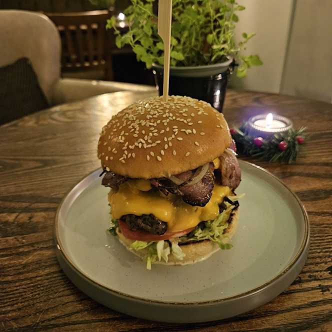 The George - 9