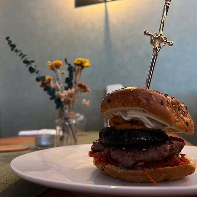 The George - 1