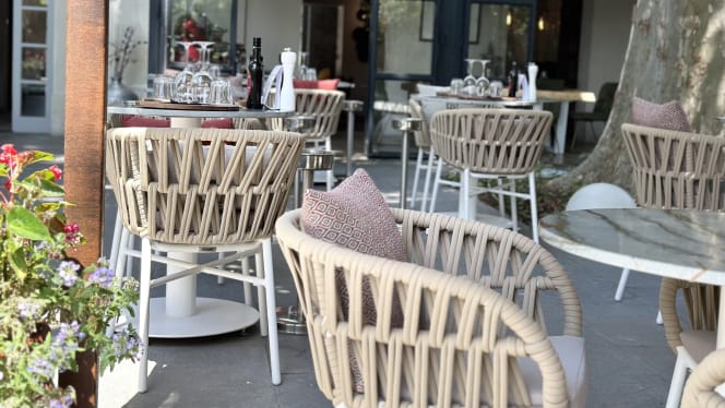 Restaurant Lou Patio - Hôtel le Saint-Remy - 4