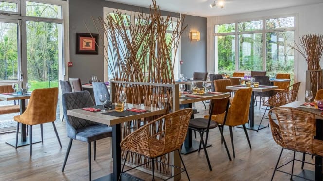 La Table du Village 49 - 0