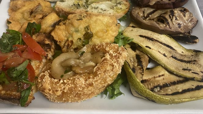 John Long Ristorante Tipico - 4