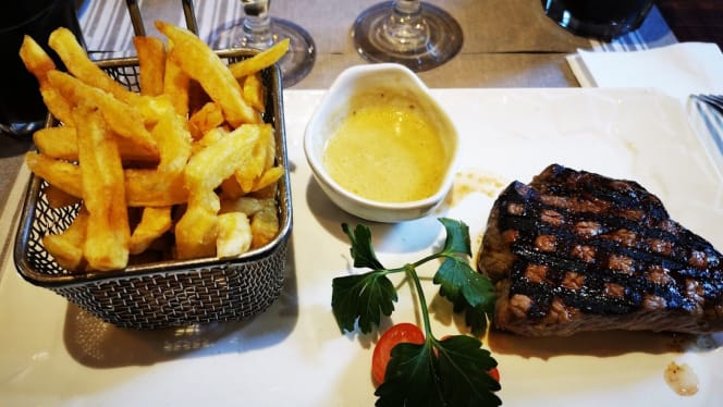 Le Parme, Bistro Restaurant - 3