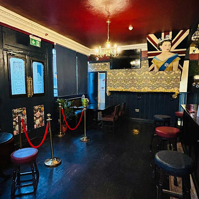 The Queens Grill - 0