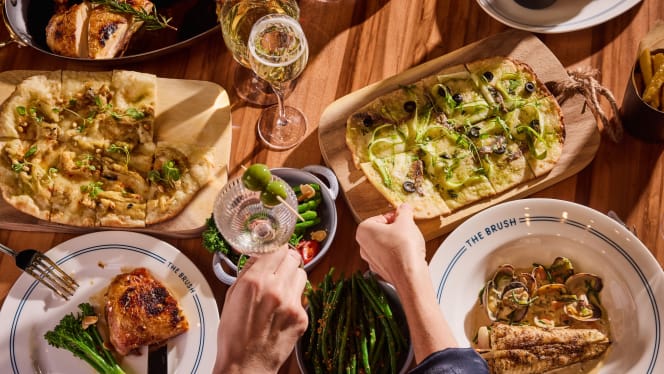 The Brush East London Grande Café - 4