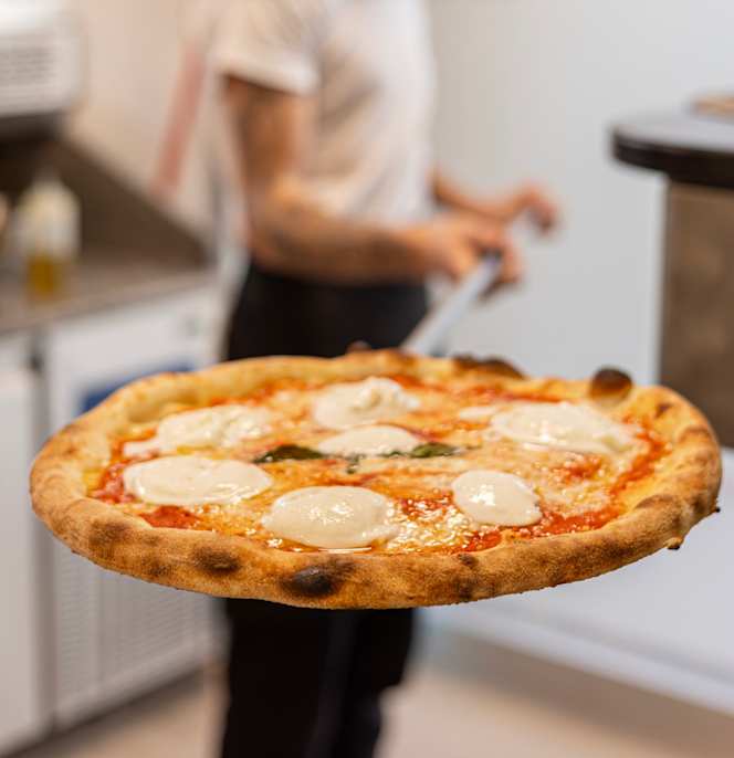 Kalica Pizzeria della Solidarietà - 3