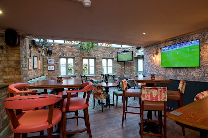 Minster Tavern Ely - 9