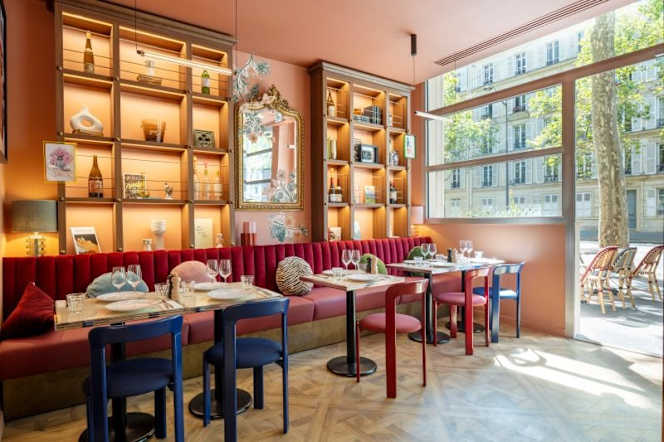 La Vie en Rouge - Paris - 1