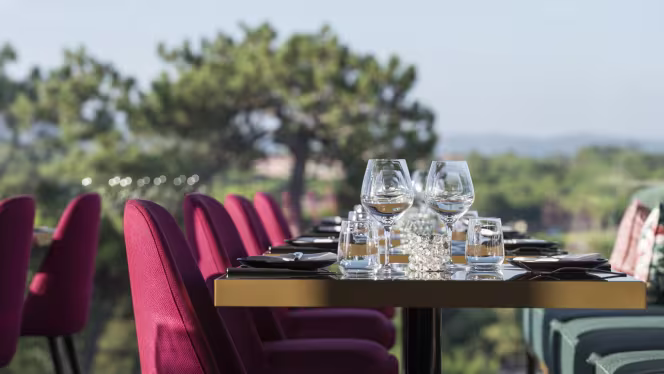 Amara Restaurant - 9