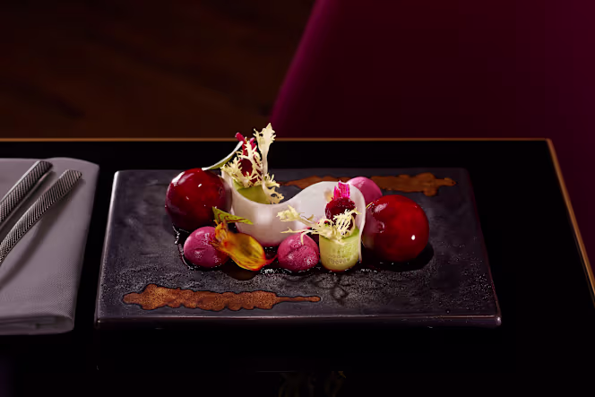 Amara Restaurant - 7