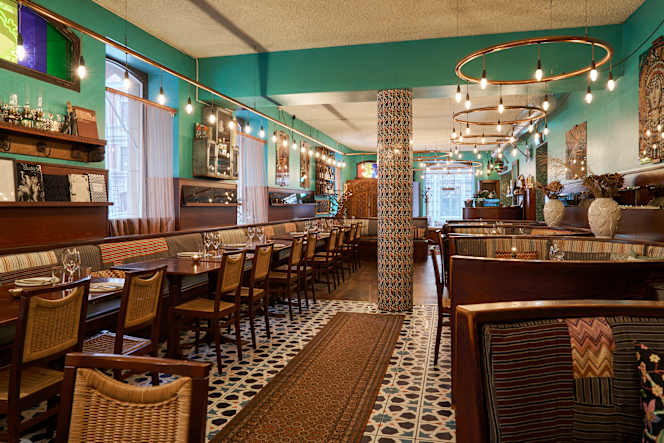 Halv Grek Plus Turk - 2