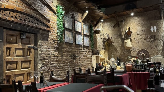 La Roda - Barcelona - 0