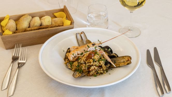 Sikulo Restaurant - 9