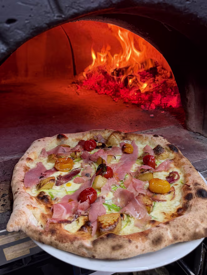 Valerio’s Burger e Pizza - 1