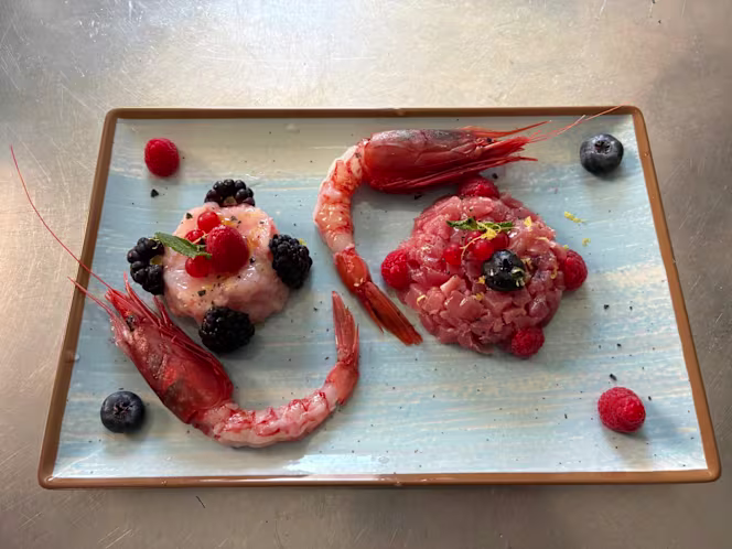 B Restaurant - Drink & Food - 1