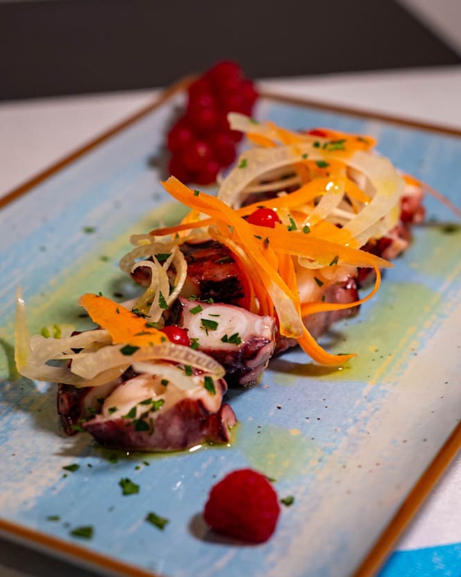 B Restaurant - Drink & Food - 4