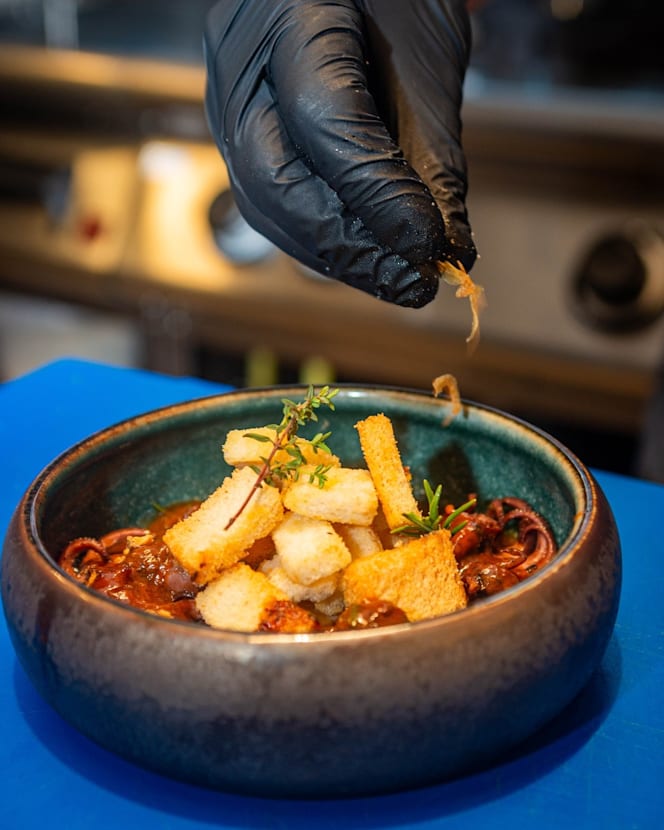 B Restaurant - Drink & Food - 6