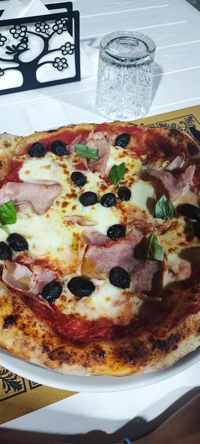 Pizzeria Pepe Nero - 4