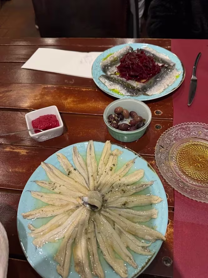 O Vinhaça Tapas & Vinhos - 3