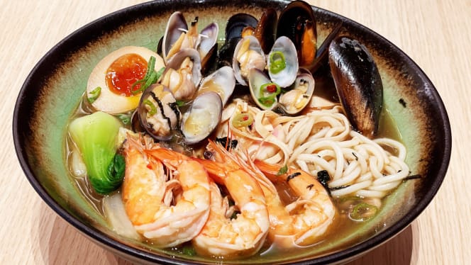 Clamour Noodle House - 3