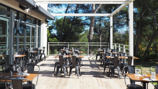 Le Comptoir du Parc - Parc du Golf - 8