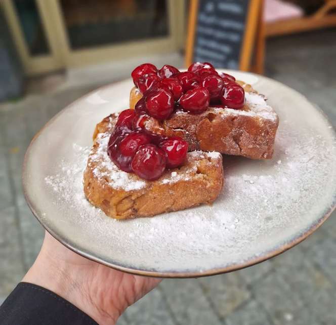 Élance Boutique Cafe - 3