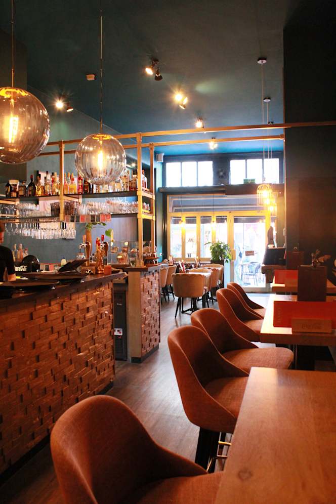 Élance Boutique Cafe - 9