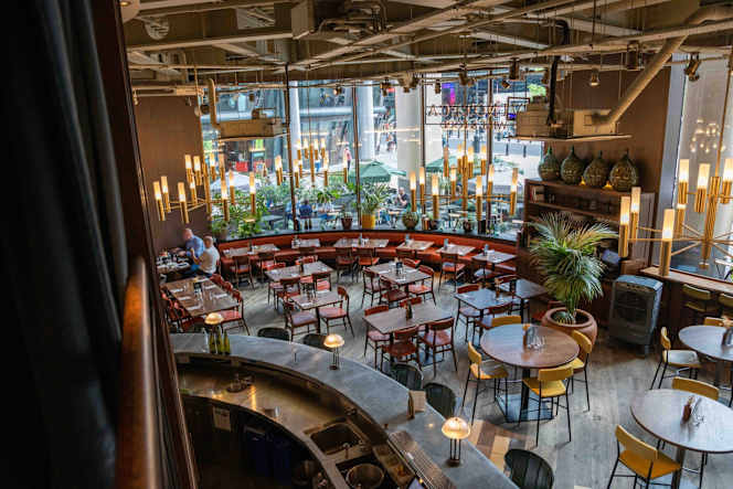 Vinoteca - City - 1