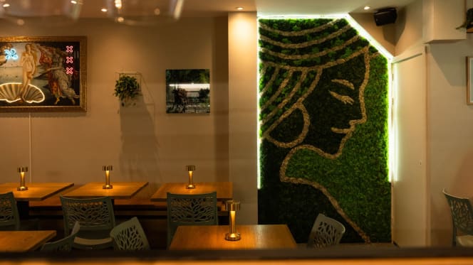 Demetra - Italian Kitchen And Pizza - 9