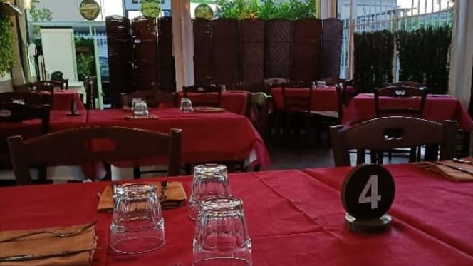 Pascarli Trattoria e Pizzeria - 9