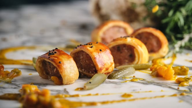 Tavern by James Martin at The Lygon Arms - 1