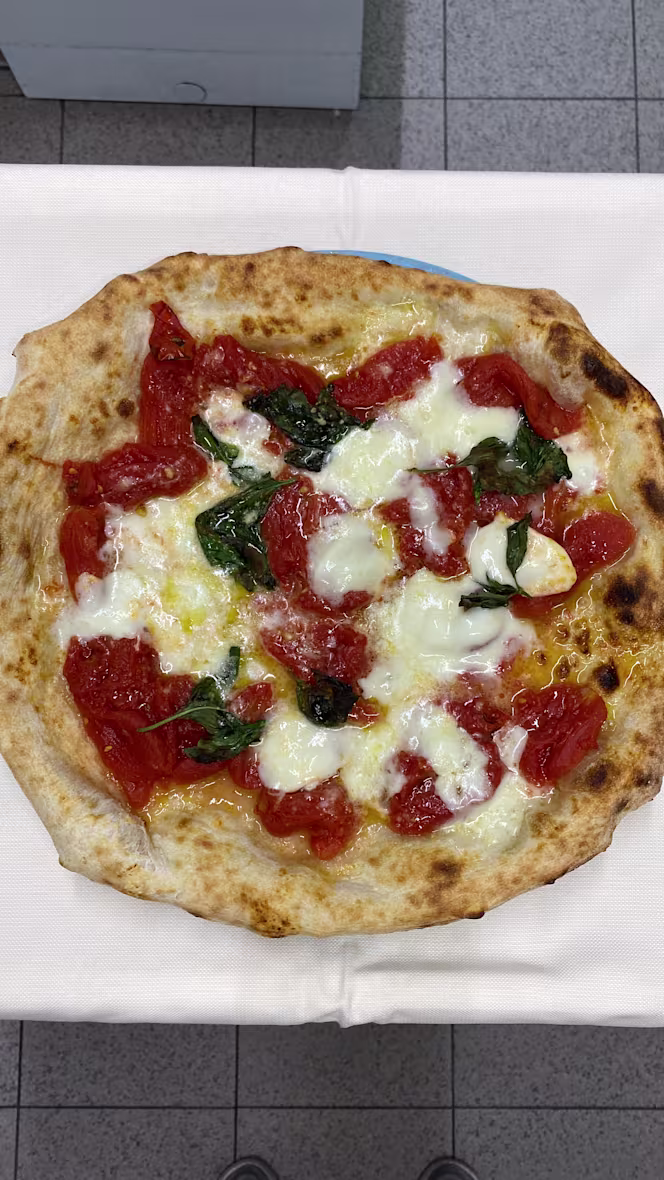 Pizzeria vicino mare by cacace - 1