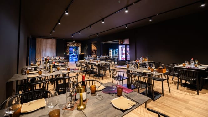 Kosmos Arena Virtuale | Hamburgeria - Steakhouse - 2