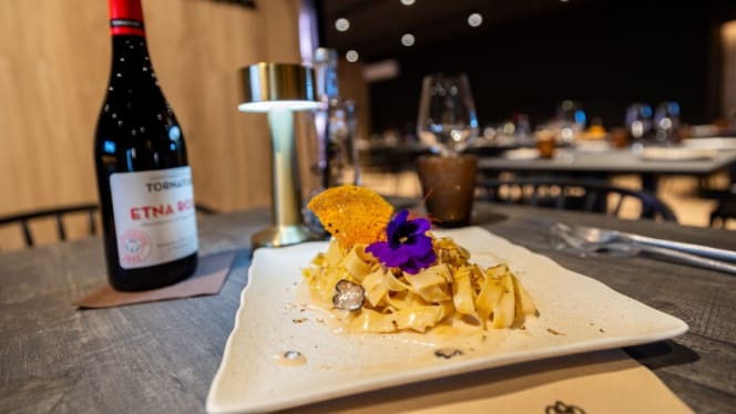 Kosmos Arena Virtuale | Hamburgeria - Steakhouse - 7