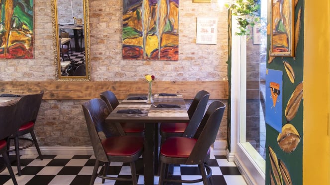 History Pizzeria - 6