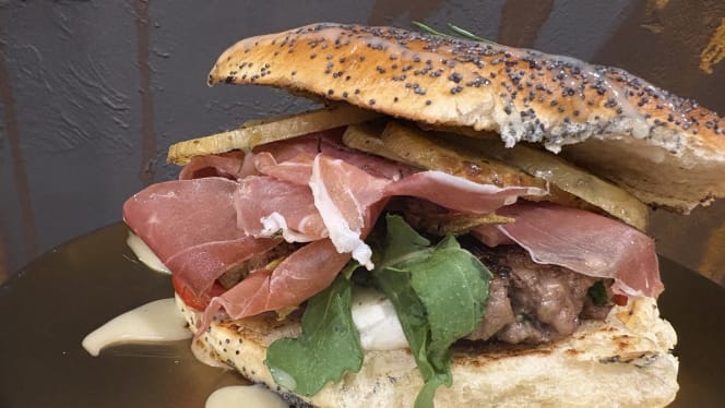 Seperò Bar & Grill - 7