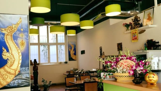 Oy Isan Thai Food - 1