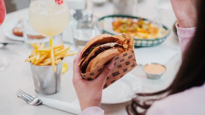 Phil's Fältöversten - 3