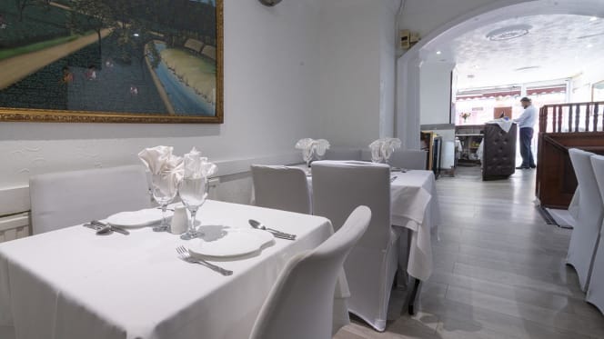 Camden Tandoori Restaurant - 5