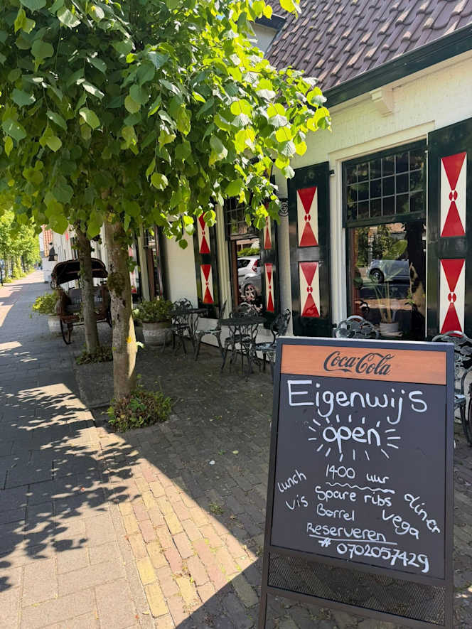 Eterij en Drinkerij Eigenwijs Wassenaar - 3