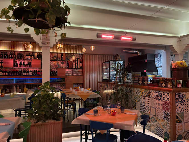 Essenza Ristorante Pizzeria - 3