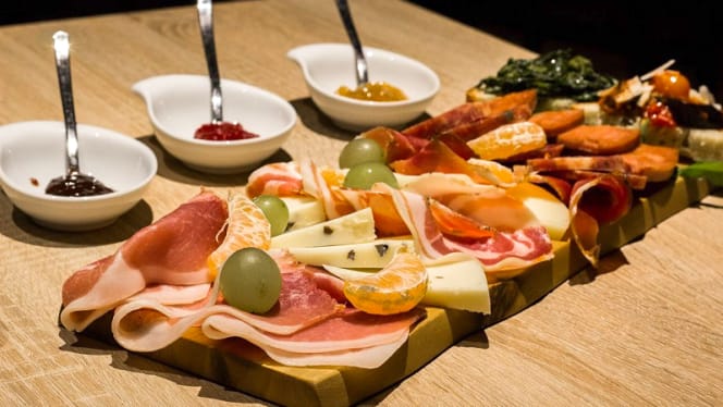 VERVE  Steakhouse & Burger - 9