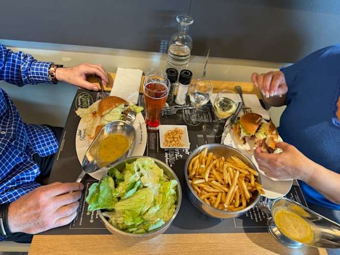 Bistro Régent Saint Julien Les villas - 6