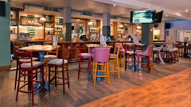 Caledonian Inverness - 7