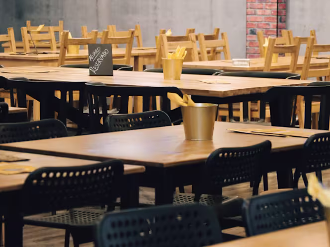 Lisbon Burger House & Pizza - 9